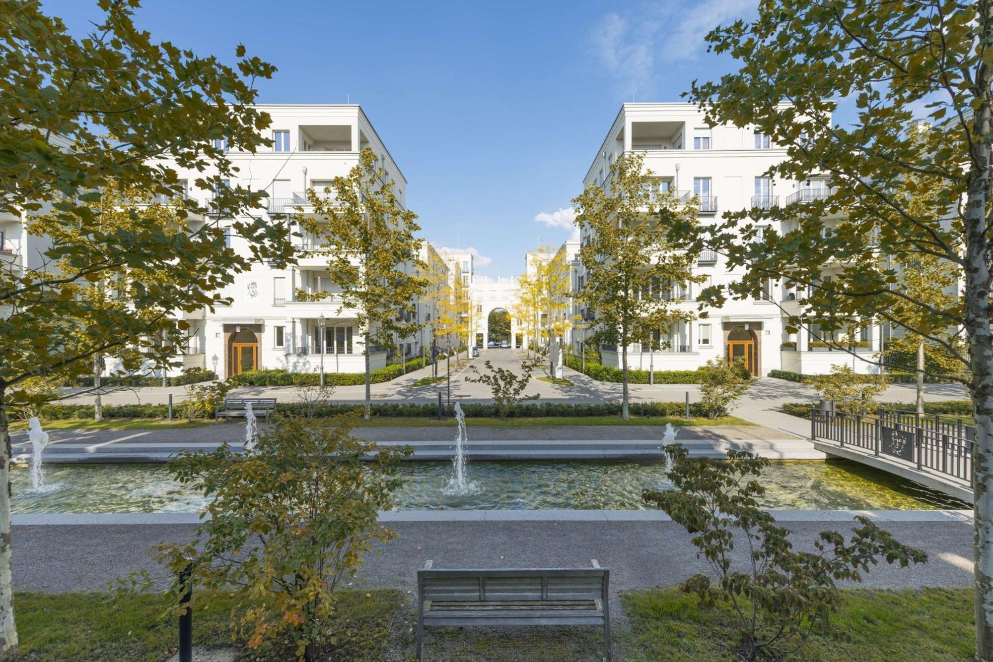 Apartment Traum Loft In Exklusiver Und Ruhiger Lage Düsseldorfs Nahe Messe Und Infrastruktur